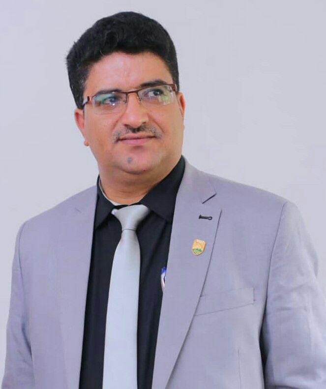 عميد كلية العلوم الطبية
